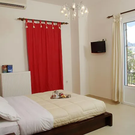 Casa de hóspedes Hirolakas 2*